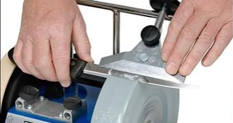 slipa av kniv och vertyg