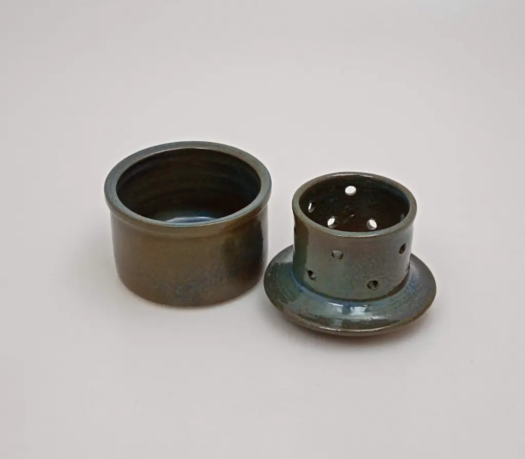 smörlåda antik blå